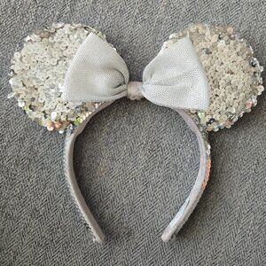 Minnie Mouse Ears Silver Sequin Bow Headband Disney Parks Womens Kids